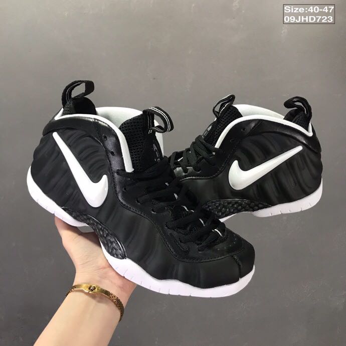 2019 Nike Air Foamposite Black White Shoes